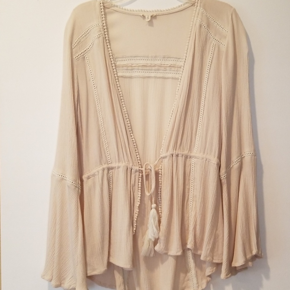 Boho White Bell Sleeve Festival Rodeo Western Wear CoverUp/Kimono - Picture 3 of 5